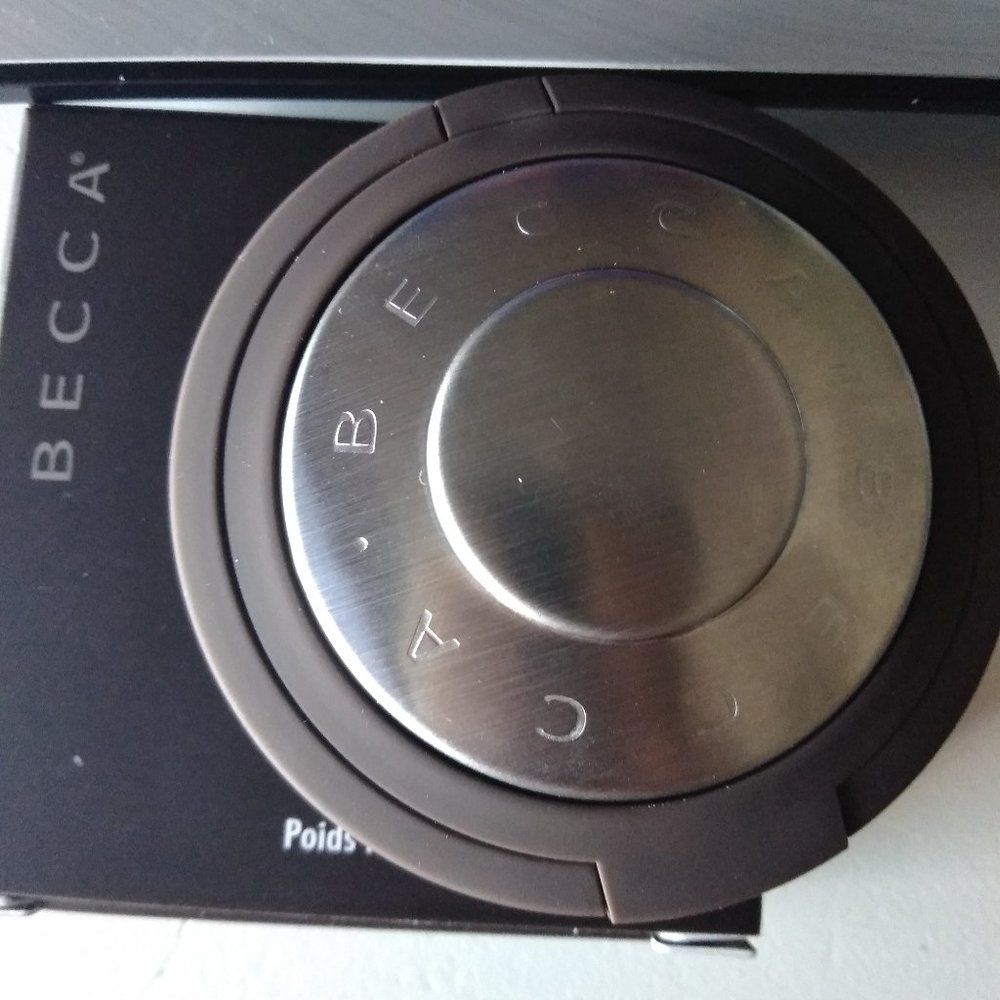 Becca Luminous Blush in Dahlia